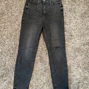 Old Navy Women's Dark Gray Skinny Jeans Distressed